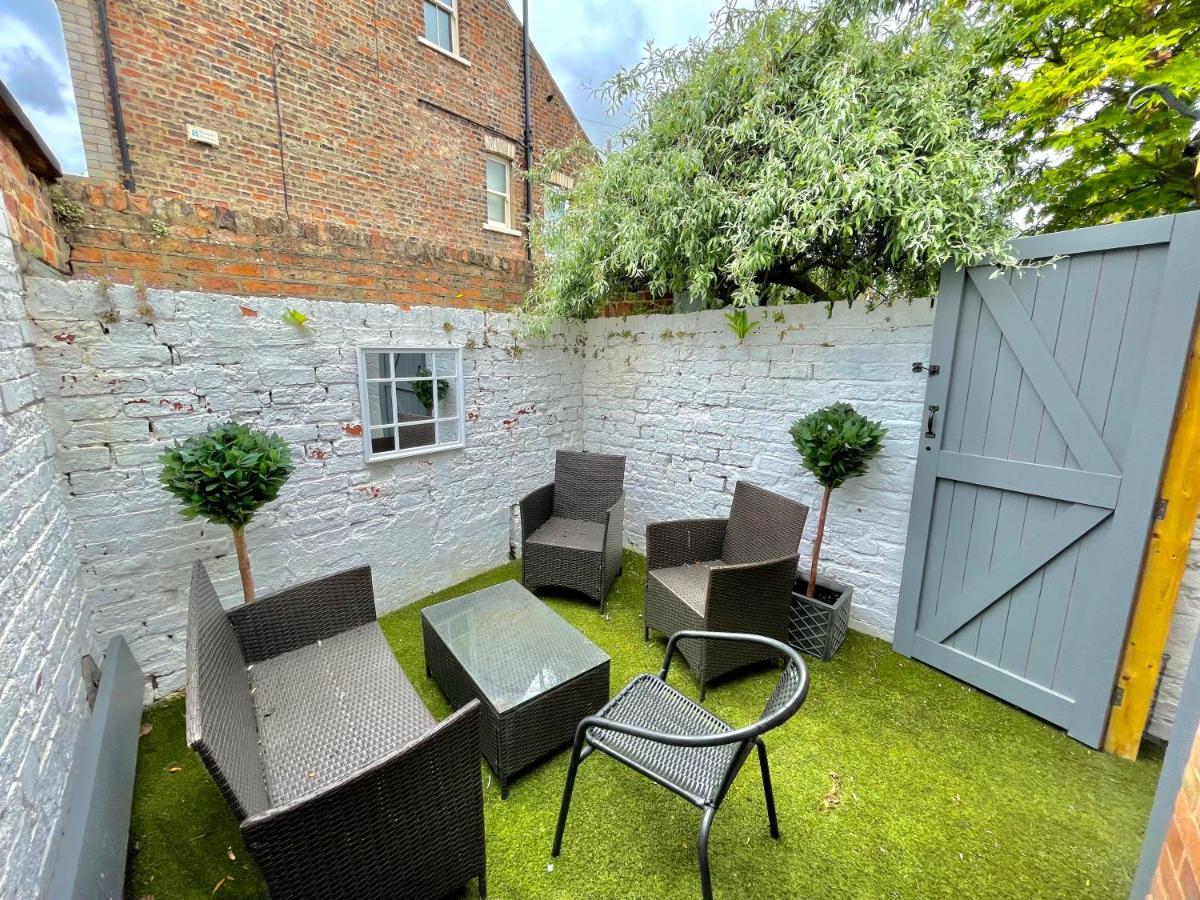 Cherry Tree House Villa York Ngoại thất bức ảnh
